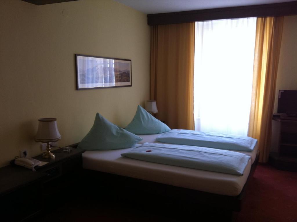 Hotel Happ Innsbruck Szoba fotó